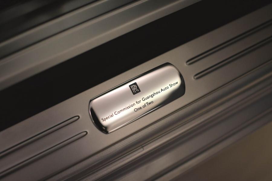  Rolls-Royce Ghost Canton Glory 2014 года  (фото 5 из 6)
